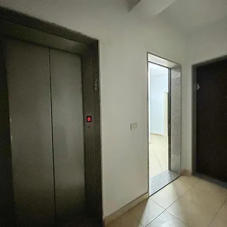 1 Bedroom 624 Appartamento *